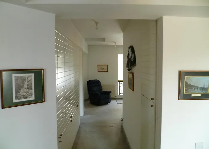 Datacom House - The Sky Blue Pensionat 3*